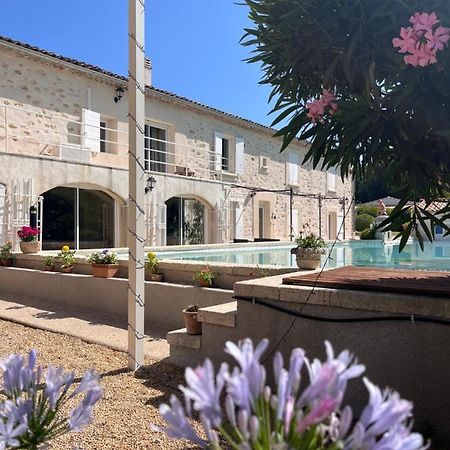 Domaine Amourella Aparthotel Lambesc Exterior foto