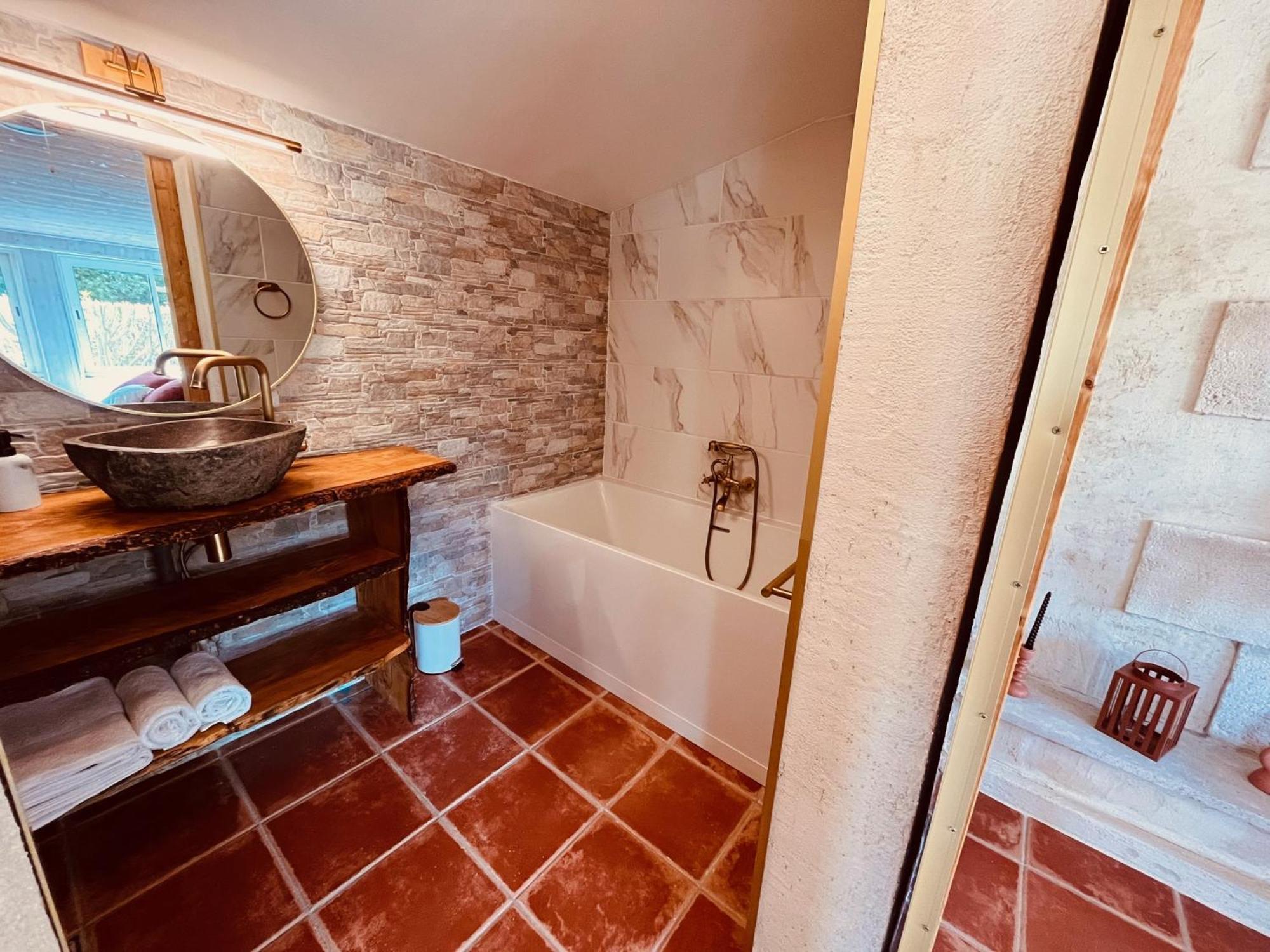 Domaine Amourella Aparthotel Lambesc Habitación foto